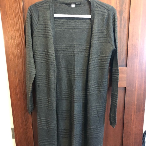 Cardigan - Picture 1 of 2